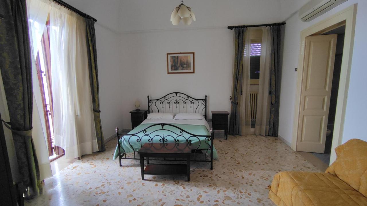 Bed and Breakfast Casa Resci - Dimora Del 1884 Tricase Exteriér fotografie